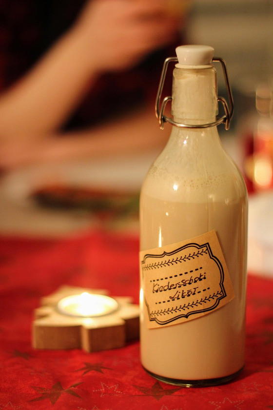 Schlehen Likör Flasche